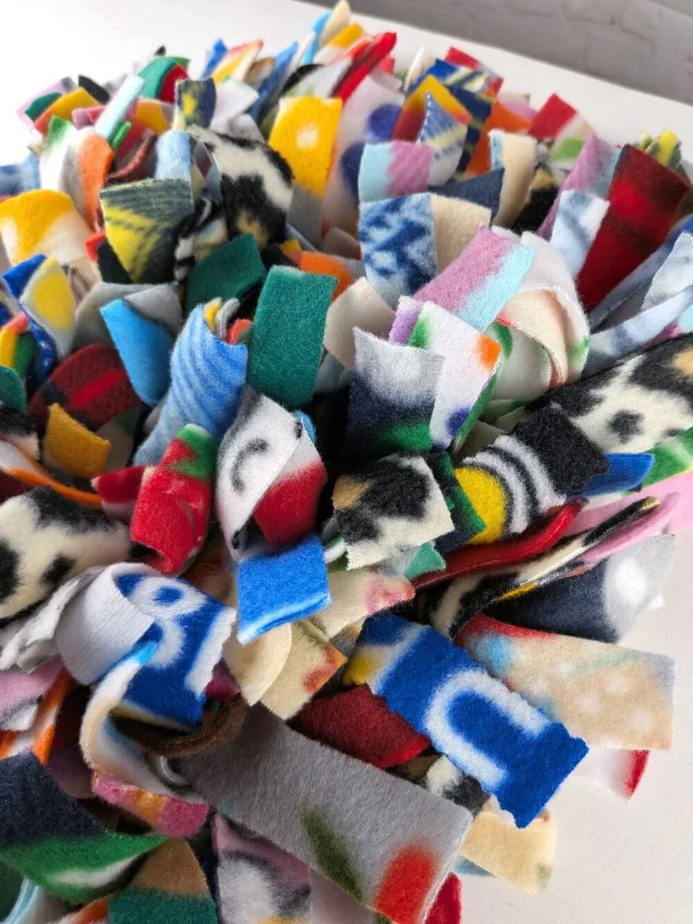 NEW Dog/Cat Snuffle Mat - Multicolor Scraps #59